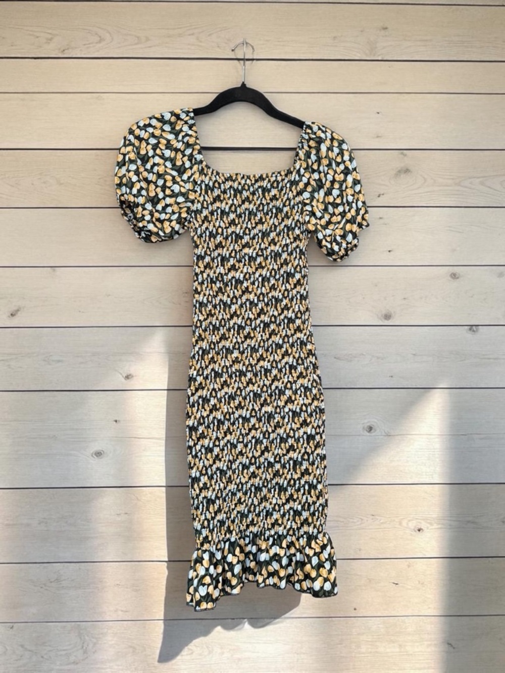 Smocked Puff-Sleeve Midi Dress in Black with Yellow and Cream Print - Picture 2 of 4